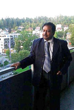 Dr-Dhrubajyoti-Chakraborty-on-tour